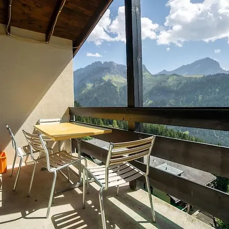 Апартаменты Alpe Des Chaux 304-27 *